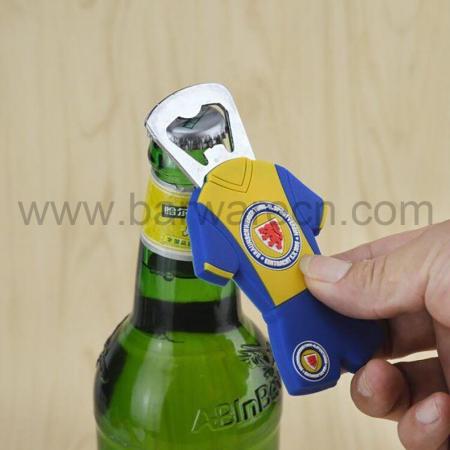 abridor de garrafa feito sob encomenda da cerveja do pvc 3d com logotipo gravado 