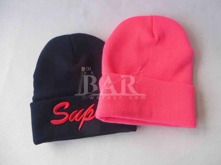 chapéus cor-de-rosa feitos sob encomenda do beanie das meninas com logotipo bordado para a promoção 